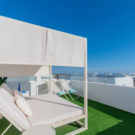 Serena Luca By Villalia - Piscina Privada Y Solarium 别墅 *